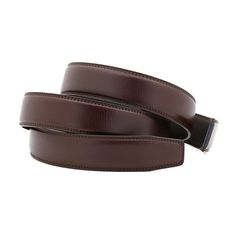 Ajoutez une touche de raffinement à votre style avec cette lanière de ceinture en cuir de haute qualité. Son design épuré et élégant, doté d'une extrémité en biseau, attirera l'attention des connaisseurs. Facile à adapter à diverses boucles, elle est le choix parfait pour rehausser une tenue habillée. Un mélange parfait de fonctionnalité et d'esthétique intemporelle. Custom Leather, The Eye, Leather Belt, Elegant Design, For Men, Boutique, Leather, Design