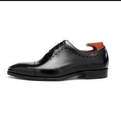 Timeless Italian Oxfords In Calf Leather, Classic Italian Leather Shoes, Classic Italian Calf Leather Shoes, Timeless Italian Dress Shoes For Galas, Designer Goodyear Welted Pointed Toe Dress Shoes, Designer Goodyear Welted Dress Shoes With Pointed Toe, Cap Toe Oxfords With Stitched Sole For Galas, Cap Toe Oxfords For Galas With Stitched Sole, Calf Leather Oxfords With Closed Toe For Galas