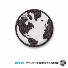 Halloween Oreos, Digital Advertising Design, Oreo Fudge, Creative Advertising Design, Ads Design, Creative Photography Techniques, Food Ads