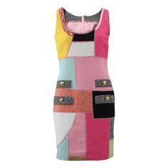 SS16 Moschino Couture Jeremy Scott Patchwork Dress Deadstock *Gigi Hadid* Additional Information: Material: 90% cotton, 10% polyamide with 100% rayon lining Color: Multi-Color Pattern: Patchwork Style: Mini Size: 44 IT / US 10 100% Authentic!!! Condition: Brand new with tags attached Patchwork tweed dress from moschino. Deep scoop neckline with back zip closure, sleeveless, above-knee cut. Four faux front pockets, all-over patchwork, slim-fitting silhouette. Made in Italy Scoop Neckline Dress, No Sleeve Dress, Multicolored Dress, Moschino Dress, Entrepreneur Fashion, Moschino Couture, Colorful Dress, Marissa Collections, Slim Fit Dress