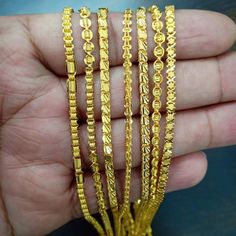 Gold Chains For Men Indian, Gold Things, Men Chain, Gold Jewelry Outfits, Gold Bangles For Women, New Gold Jewellery Designs, Gold Chain Design