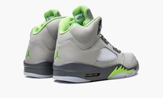 The Air Jordan 5 “Green Bean 2022” brings back the 2006 colorway with a reflective finish that shines when exposed to light in the dark.  This May 2022 release of the Jordan 5 “Green Bean” colorway is nearly identical to the original version of the sneaker.  The shoe’s grey synthetic  upper is treated with a reflective finish that is supposedly inspired by the original sketch of the Jordan 5 by Tinker Hatfield.  According to rumors, Hatfield sought to design the Air Jordan 5 with a fully reflect Jordan Dunk Low, Jordan 5 Retro Green Bean, 2022 Shoes, All Jordans, Sneakers Box, Kobe Shoes, Nike Air Jordan 5, Jordan 5 Retro, Ugg Classic Mini