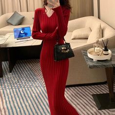 Olivia Mark - Red Collar Wool Knitted Dress Coat for Layering with Bodycon Skirt Wool Knitted Dress, Retro Coat, Dresses Autumn, Winter Outfits Aesthetic, Knitting Sweater, Autumn Winter 2024, Bodycon Skirt, Knitted Coat, Red Collar