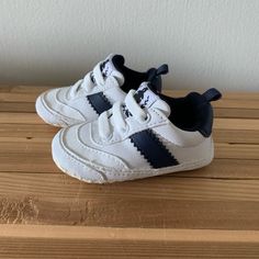 Perfect Condition! Never Worn! Infant Baby Gap, Navy And White Sneaker, Size 2 (3-6 Months) Casual Non-slip Sneakers For Play, White Non-slip Sneakers For Daycare, Cute Non-slip Sneakers For Playtime, White Sneakers With Round Toe For Playtime, Gap Shoes, Month Colors, Baby Walker, Baby Gap, White Sneaker