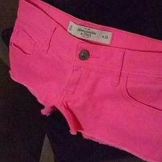 Nwot Abercrombie & Fitch Hot Pink Denim Shorts. Size 00-24. Brand New Never Worn Or Even Tried On. Purchased From Abercrombie & Fitch In Towne East Mall In Wichita Ks Pink Short Jeans For Spring, Spring Pink Short Jeans, Pink Cotton Short Length Jeans, Fitted Pink Cutoff Bottoms, Mid-rise Fitted Pink Shorts, Casual Pink Short Jeans, Pink Fitted Denim Shorts, Pink Stretch Jeans For Summer, Fitted Pink Denim Shorts