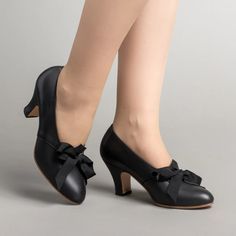 PRE-ORDER Hazel Vintage Pumps (Black)(1920-1950) – American Duchess Formal Heels With Ribbon And Round Toe, Formal Ribbon Heels With Round Toe, Formal Round Toe Heels With Ribbon, Formal Leather Kitten Heels With Bow, Formal Court Shoes With Bow And Low Heel, Formal Low Heel Court Shoes With Bow, Elegant Round Toe Court Shoes With Bow, Elegant Court Shoes With Bow And Round Toe, Elegant Leather Kitten Heels With Bow