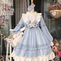 Brand Name: IngvnSilhouette: A-LINEOrigin: CN(Origin)Season: SpringNeckline: MANDARIN COLLARSleeve Style: Flare SleeveDecoration: BowStyle: Lolita StyleDresses Length: Knee-LengthMaterial: COTTONMaterial: PolyesterAge: Ages 18-35 Years OldSleeve Length(cm): FullGender: WOMENWaistline: empirePattern Type: PatchworkModel Number: Y658Style: Sweet Cute Kawaii Lolita Princess dressPopular elements: Ruffles,three-dimensional decoration,stitchingFabric material: Chiffon / Polyester (Polyester Fiber)Season: 2020 Spring NewColor: Blue And CoffeeSize: M,LNote1: Dress + Bow On Chest + Bear DollNote2: No Headdress + rabbit bag + socks + shoes Japanese Costume, Dress Bow, Dress Halloween Costume, Lace Blue Dress, Light Blue Denim, Halloween Dress, Lolita Dress, Gothic Lolita, Costume Dress