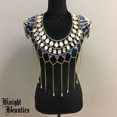 Body Chain Fashion, Outfit Rave, Edc Outfits, Burning Man Outfits, Rave Bra, Chain Top, Rave Outfit, Jewelry Chain, Shoulder Chain