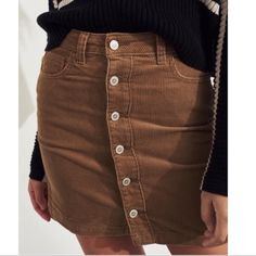 -Mini Skirt -Size 9, W29 -Never Worn Corduroy Skirt, Hollister, Mini Skirt, Womens Skirt, Mini Skirts, High Waisted, Skirt, Women Shopping, Color