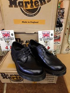 These are authentic Made in England Dr Martens shoes. These have been finished in a Navy abalone leather with Navy dyed sole unit which compliments the upper perfectly.  These have 3 holes and a wider toe box for extra comfort.  They of course have trademark cushioned sole unit.  We have SIZES 6/39, 7/41, 8/42, 9/43 and 11/46 available Colin Baker, Doc Marten Oxford, Dr Martens Shoes, Martens Shoes, Mens Shoes Boots, Dr. Martens, White T, New Shoes, Boots Men