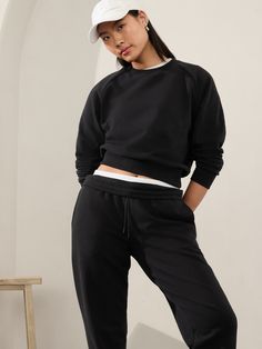 FOR: Commuting, work, and travel FEEL: Plush stretch fleece has a soft, brushed interior FAVE: Rib cuffs and collar provide extra comfort Relaxed with room to move or layer Regular length, hits at low hip Crew neck Body length: Regular 22 5/8", Tall 23 5/8", Petite 21 5/8". Black Athleisure Sweats For Everyday, Fall Sportswear Sweatshirt With Ribbed Waistband, Black Sporty Sweats For Everyday, Cozy Fit Fleece Sweats With Ribbed Waistband, Stretch Sweatshirt With Ribbed Cuffs For Layering, Sporty Everyday Fleece Sweater, Athleisure Sweatshirt With Ribbed Collar For Everyday, Black Relaxed Fit Sweats In French Terry, Black French Terry Sweatshirt For Loungewear