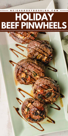 Impress your guests with these tender, flavorful flank steak pinwheels! This beef pinwheels recipe is perfect for your holiday table, offering a delicious twist on classic Christmas dinner recipes. A unique and festive entree idea that will make your celebration memorable! Steak Pinwheels In Oven, Classic Christmas Dinner, Beef Pinwheels, Holiday Dinner Party Menu, Flank Steak Pinwheels, Steak Pinwheels, Christmas Dinner Recipes