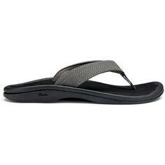 The classic OluKai 'Ohana flip-flops offer simple  everyday style and a comfortable fit for all warm-weather  casual occasions. Gray Leather Shoes, Water Resistant Shoes, Best Flip Flops, Comfortable Flip Flops, Shoes Photography, Sandals Outfit, Cross Training Shoes, Light Weight Shoes, Nike Shoes Women