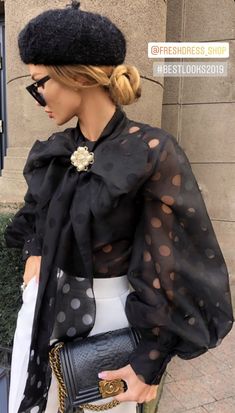 Sunday Best Outfit Church, Sunday Best Outfit, Classic Fashion Looks, Applique Blouse, Outfits Stylish, Abayas Fashion, Outfits Fashion, Elegant Outfit