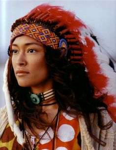 LoveBeginsHere. American Indian Girl, American Indian Tattoos, Куклы American Girl, Indian Headdress, Native American Photos