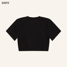 - Design: SMFK classic series——Hug series. A high-elastic slim sports tee, with high-elastic cotton, can be more comfortable and more stable in structure. An embroidered COMPASS cross logo on the chest. - Care: Professional care and cleaning needed Size Chart (in cm) Shoulder Chest Length XS 32 74 32 S 33 78 34 M 34 82 36 L 35 86 38 Materials: 92% Cotton, 8% Spandex Cross Logo, Medium Well, Women Tees, Sports Tee, Suit Pant, Classic Series, Skirt Socks, Sports Tees, Hoodie Dress