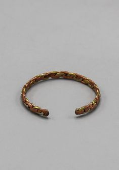 Crafts Homemade, Braid Cuffs, Copper And Brass, Copper Bracelet, Cuff Bangles, Nepal, Handmade Crafts, Cuff Bracelet, Gold Bracelet