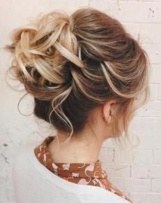 40 Long Hairstyles for Fine Hair with an Illusion of Thicker Locks Simple Haircut, Easy Updo, Easy Updo Hairstyles, Short Hair Bun, Peinados Recogidos, Haircut Styles, School Hairstyles, Updo Hairstyles