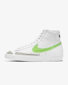 Hightop Nike, Nike High Heels, Painted Shoes Diy, Blazer Mid 77 Vintage, Nike Blazers, Nike Blazer Mid 77, Nike Blazer Mid, Nike Blazers Mid, Shoe Nike