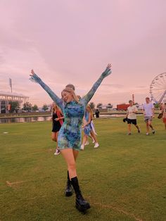 Wireless Festival Outfits, Ultra Outfits, Casual Outfits Aesthetic, Dresses For Festivals, Coachella Outfit Ideas, Outfits Coachella, Coachella Fits, Lollapalooza Outfit