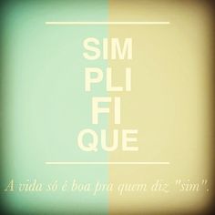 the words simpli fique are written in white on a blue and yellow background