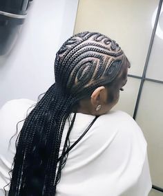 Feed In Braids Freestyle, Braids For Back To School, Braids Freestyle, Freestyle Stitch Braids, Small Feed In Braids, Protective Style Braids, Hairstyles For Black Women Cornrows, Black Women Cornrows, Women Cornrows