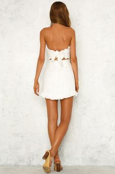 Broken Clocks Dress White-Hey Shelly Fitted White Mini Dress With Tie Back, Fitted Cotton Backless Mini Dress, White Stretch Dress With Tie Back, White Mini Dress With Back Zipper For Beach, White Dress With Back Zipper For Day Out, Fitted Beach Dress With Back Zipper, White Mini Dress With Back Zipper For Summer, Fitted Cotton Backless Dress, White Backless Cotton Mini Dress