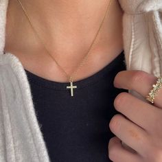 This crystal cross necklace is a classic! Perfect gift for a special occasion and can be worn on the daily as it is waterproof! Details: 16 inch chain Stainless steel Made in the USA Silver Cross Necklace Domond, Everyday Tarnish Resistant Cross Necklace, Everyday Tarnish-resistant Cross Necklace, Everyday Cross Jewelry With Adjustable Chain, Adjustable Cross Jewelry For Everyday, Everyday Cross Charm Necklace With Clavicle Chain, Everyday Cross Necklace With Clavicle Chain, Everyday Clavicle Chain Cross Necklace, Everyday Classic Cross Pendant Necklace