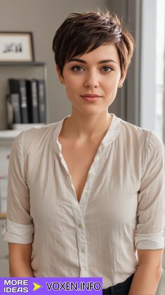 Mushroom Brown Pixie Hair, Gennifer Goodwin Hair, Pixie Long Face, Short Brunette Hair Pixie, Best Pixie Cuts For Fine Hair, Long Pixie Cuts For Fine Hair, Tapered Pixie Haircut, Stacked Pixie Haircut