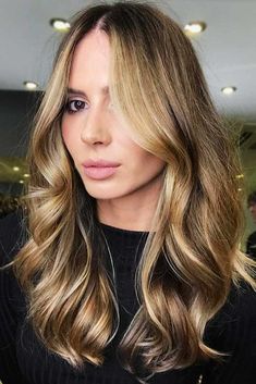 Golden Light Brown Hair Shades, Brown Hair Cuts, Golden Blonde Hair Color, Brown Hair Shades, Ash Blonde Highlights, Brown Hair Looks