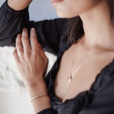 A romantic and timeless locket in a modern, dainty silhouette. The functional heart locket hangs upon a delicately twisted chain. Versatile enough to simply be worn solo or layered as the perfect compliment to your favorite necklaces. Adjustable between 18-21". Locket measures 1/2". Our materials make for an amazing, high quality, seamless, jewelry piece with longevity. Our necklaces are plated with 18k gold, 18k rose gold, or rhodium and finished with a protective coating. A little secret we’ll Locket Gold, Delicate Gold Jewelry, Twisted Chain, Bar Pendant Necklace, Daisy Necklace, Rose Quartz Necklace, Silver Lockets, Bar Pendant, Delicate Jewelry