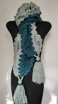 Crocheted lace scarf.  Wool 100% Blue Anklet, Crochet Lace Scarf, Homemade Home, Crochet Barefoot Sandals, Winter Wrap, Oversized Scarf, Lace Scarf, Oversize Fashion, Wrap Scarf