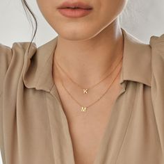 The 14k Solid Gold Letter Necklace is a delicate and timeless piece that will add a personalized touch to any outfit. Whether you are treating yourself or someone special, this gold initials necklace will make a truly thoughtful and meaningful present. ♡ LAYER ∙ INITIALS ∙ NECKLACE ◇  ◇ Made to Order ◇ Dimensions: Letters: 8 mm (0.32'')  ◇ Material Options: High Quality 925k Silver and 14k Solid Gold ◇ Color Options: Yellow Gold ∙ Rose Gold ∙ White Gold ◇ All our jewelry is made with passion and Everyday Initial Name Necklace, Dainty Initial Necklace With Name, Gold Letter Pendants, Letter Necklace Gold, Gift Letter, Letter Necklace Silver, Silver Initial Necklace, Initials Necklace, Gold Letter Necklace