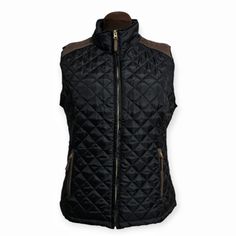 Oso Casuals Black Quilted Vest Woman Size L Brand New, Never Worn No Tags Brand New Black Warm Quilted Vest With Brown Patches On The Shoulders Front Zipper Two Side Pockets With Zippers And Matching Brown Accents Material: 100% Polyester Measurements Laying Flat: Bust: Approximately 41" Length: Approximately 26" Shoulder: Approximately 4" (Measured From Collar To Shoulder Seam) Woman's Size L Black Quilted Vest, Vest Women, Quilted Vest, Black Quilt, Casual Black, Casual Jacket, Womens Vest, Front Zipper, New Black