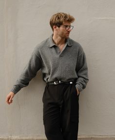 Sweater Outfits For Men, Mens Smart Outfits, Mens Outfit Ideas, Men's Winter Outfits, Mens Smart Casual, Mens Fall Fashion, Sweater Cardigan Outfit, Men's Casual Dress, Grey Sweater Outfit