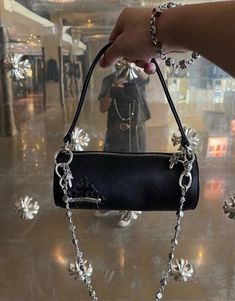 Chrome Hearts Purse, Chrome Hearts Shoes, Chrome Hearts Bag, Italian Outfits Women, Edgy Bags, Baddie Style, Girly Bags, Luxury Purses