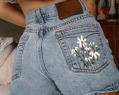 Womens High Waist Casual Denim Short Vintage Clothes Women, 자수 디자인, Embroidered Clothes, Embroidered Denim, Denim Shorts Women, Outer Banks, Cute Fits