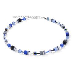 Goes with any outfit. For any occasion. Handmade necklace from the GeoCUBE® collection. Blue Jewellery, Cube Necklace, Lion Necklace, Gray Necklace, Gold Plated Bracelets, Blue Jewelry, Swarovski Jewelry, Green Necklace, Silver Pendants