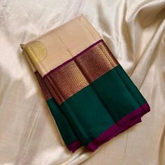 Pure handloom Kanchipuram silk sarees *Silk mark certified* Best Sarees Collection, Saree Aesthetic, Red Sarees, Silk Saree Wedding, Saree Model, 50 Blouse Designs, Asian Clothes, Marriage Ideas