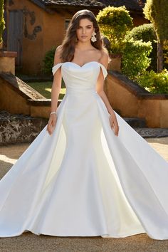 Sophia Tolli Wedding Dress Sophia Tolli: Y12237 - Zendaya Sima Couture, Dramatic Wedding Dress, Sophia Tolli Wedding Dresses, Mikado Wedding Dress, Dramatic Wedding, Mikado Fabric, Black Brides, Wedding Dresses Mermaid Sweetheart, Yacht Wedding