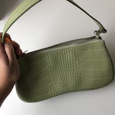 Green Purse, Soft Girl, Life Is Good, Purse, My Style, Green, Quick Saves, Clothes