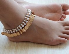 Amber's beauty rhinestone with fresh water pearl beach | Etsy Bohemian Beaded Barefoot Sandals For Wedding, White Bohemian Toe Ring Anklets, Bohemian White Toe Ring Anklets, Dainty Adjustable Anklets For Wedding, White Bohemian Wedding Anklets, Bohemian White Wedding Anklets, Bohemian Beaded Anklet For Beach Wedding, Beaded Toe Ring Jewelry For Beach Wedding, White Toe Ring Jewelry For Beach Wedding