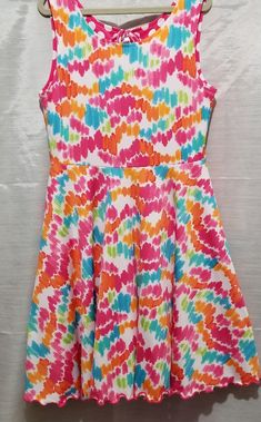 Girl's Tear Me Away Sleeveless Dress Nwot Size 7 Geometric Pattern Multi Color Casual Pink Twirl Dress For Spring, Playful Multicolor Sleeveless Dress For Spring, Playful Sleeveless Twirl Dress For Summer, Pink Fun Twirl Dress For Spring, Playful Sleeveless Summer Twirl Dress, Playful Multicolor Sleeveless Summer Dress, Fun Pink Twirl Dress For Spring, Pink Twirl Dress For Spring, Fun Sleeveless Spring Dress