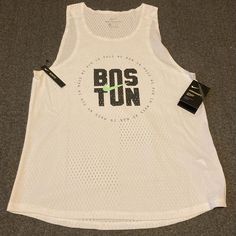 Nike 2020 Boston Marathon Aeroswift Singlet Running Elite Pro Cw1279-100 Size S Casual Breathable Spring Tops, Casual Breathable Tops For Spring, White Sports Tops For Spring, White Tops For Sports In Spring, Casual White Tops For Running, White Breathable Running Tops, White Breathable Tops For Running, Moisture-wicking White Tops For Spring, White Moisture-wicking Tops For Spring