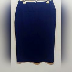 Shein Navy Blue Stretchy Pencil Skirt Size Extra Large 28 Inch Waistband - Hem Brand New. Never Been Worn Without Tags Skirts Shein, Shein Skirts, Stretch Pencil Skirt, Pencil Skirt, Extra Large, Womens Skirt, Navy Blue, Pencil, Brand New