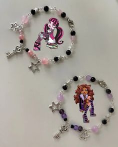 monster high bracelet purple pink Draculaura Bracelet, Matching Braclet Ideas, Bracelet Ideas Matching, Monster High Bracelet, Matching Bracelets Ideas, Matching Bracelet Ideas, Crystal Bead Jewelry, Bracelet Inspo, Kandi Bracelets