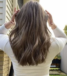 Mushroom brown hair Shoulder Length Hair No Layers Straight, Shoulder Length Haircut Styles, Mid Length Hair Brown, Brown Hair Mid Length, Shoulder Length Haircuts For Thick Hair, Medium Length Brown Hair With Highlights, Mid Length Brown Hair, Brunette Mid Length Hair, Armpit Length Hair