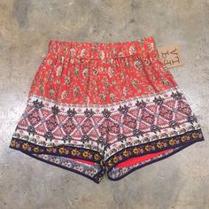 Red Bandanna Print Shorts; With Pockets; Elastic Waistband; Lined; New With Tags Red Bottoms With Elastic Waistband For Festivals, Red Elastic Waistband Bottoms For Festival, Red Bohemian Bottoms For Vacation, Bohemian Red Bottoms For Vacation, Red Bottoms With Built-in Shorts For Vacation, Red Short-length Bottoms For Festival, Red Short Length Bottoms For Festival, Red Bohemian Bottoms With Elastic Waistband, High Waist Red Bottoms For Festival