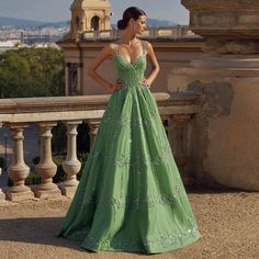 Elevate any special event with the Dreamy Vow Luxury Beaded Dubai Green Evening Dresses. These elegant gowns feature hand-beaded details, delicate spaghetti straps, and a stunning Arabic-inspired design. Perfect for weddings and parties, these dresses provide a touch of glamour and sophistication. Lilac Flower Girl Dresses, Green Evening Dresses, Custom Flower Girl Dress, Sleeveless Prom Dress, Yellow Evening Dresses, Silver Evening Dress, Green Spaghetti, Purple Evening Dress, Champagne Evening Dress