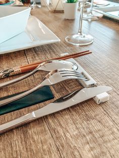 the utensils are sitting on the table ready to be eaten